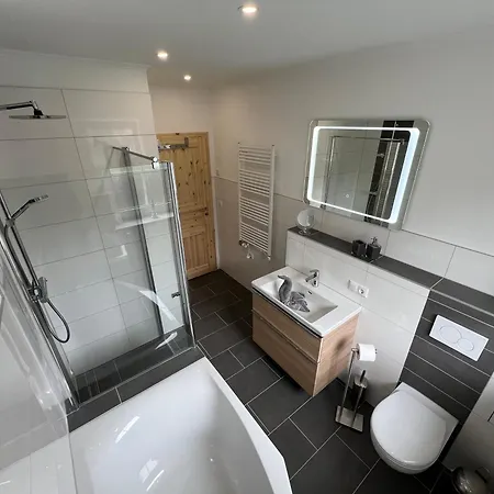 2 Апартаменты *